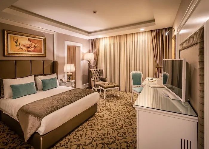 Dome Hotel & Casino Central Kyrenia 4* キレニア